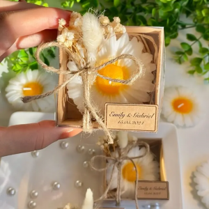 Daisy Flower Candles with PVC Box